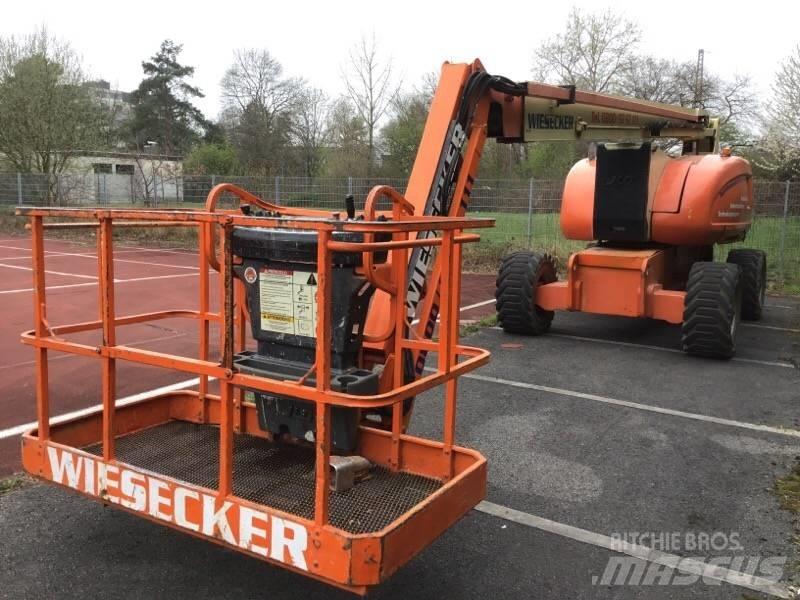 JLG 800 AJ Nacelles articulées