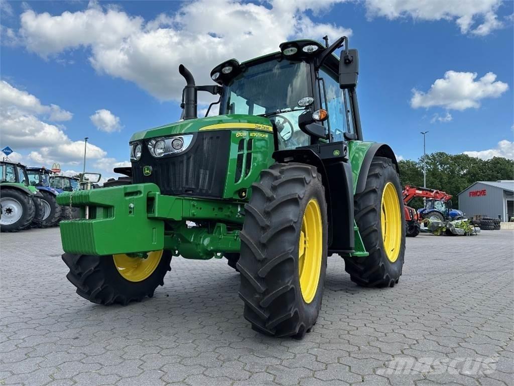 John Deere 6110 M Tracteur
