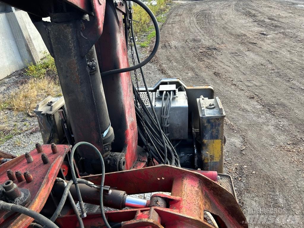 Scania G 420CB Camion plateau ridelle avec grue