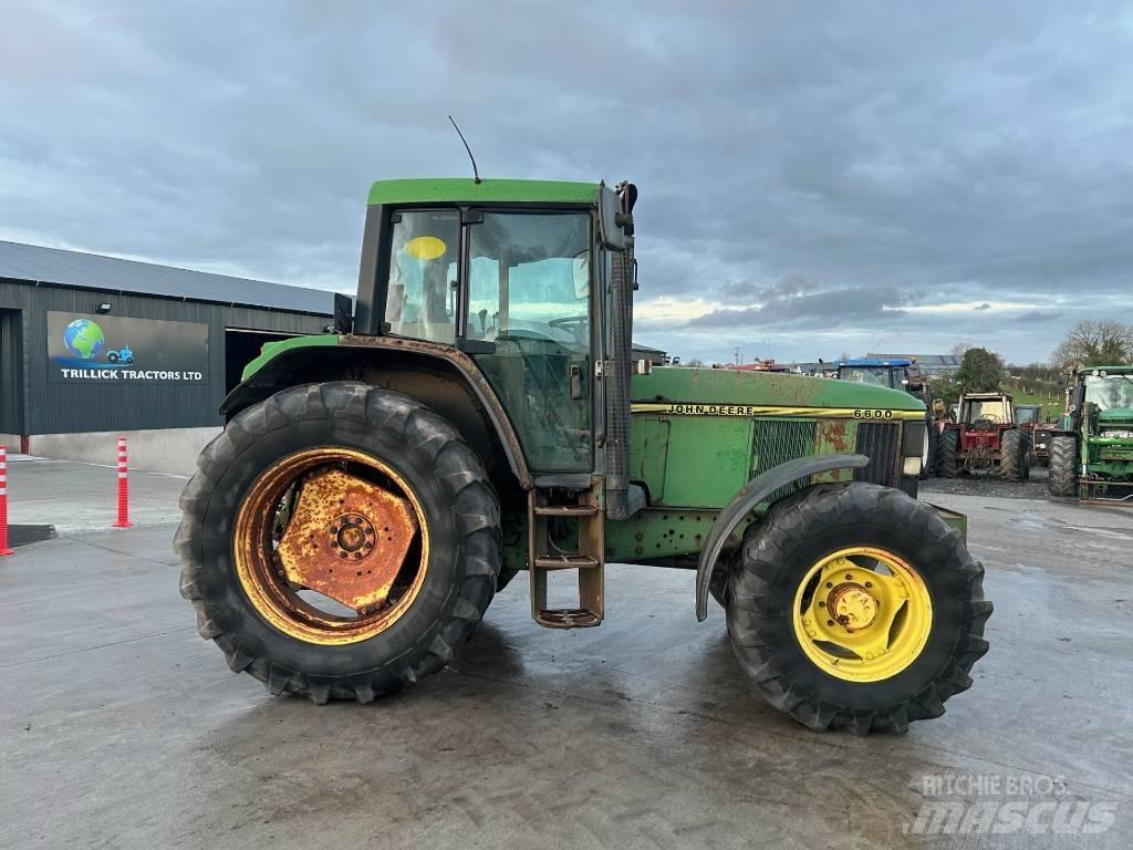 John Deere 6600 Tracteur