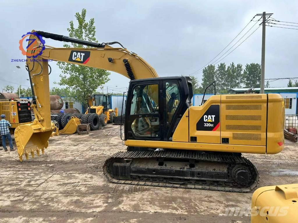CAT 320 GC Pelle sur chenilles