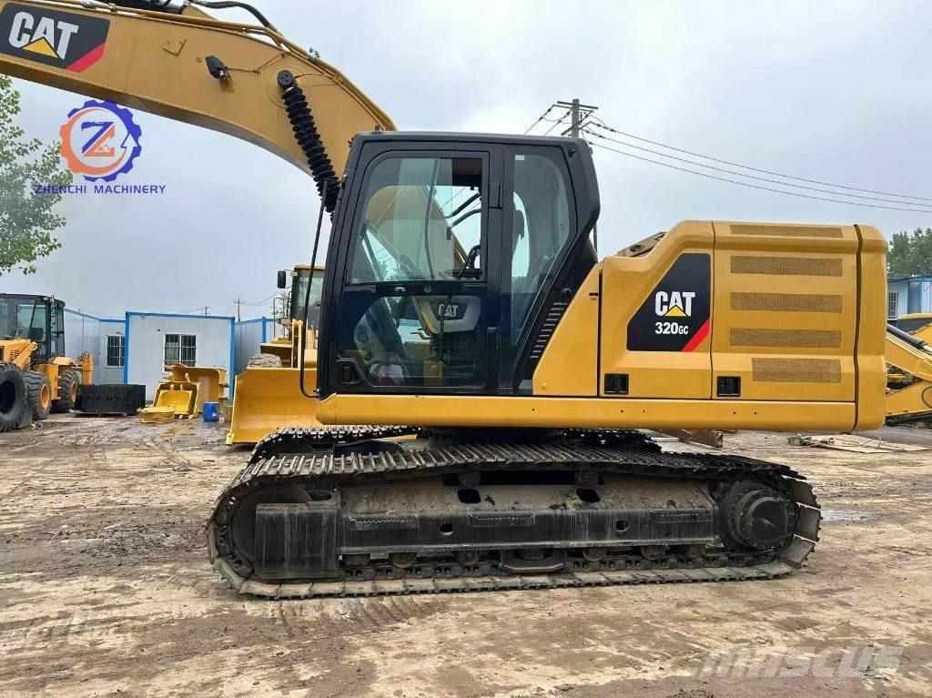CAT 320 GC Pelle sur chenilles