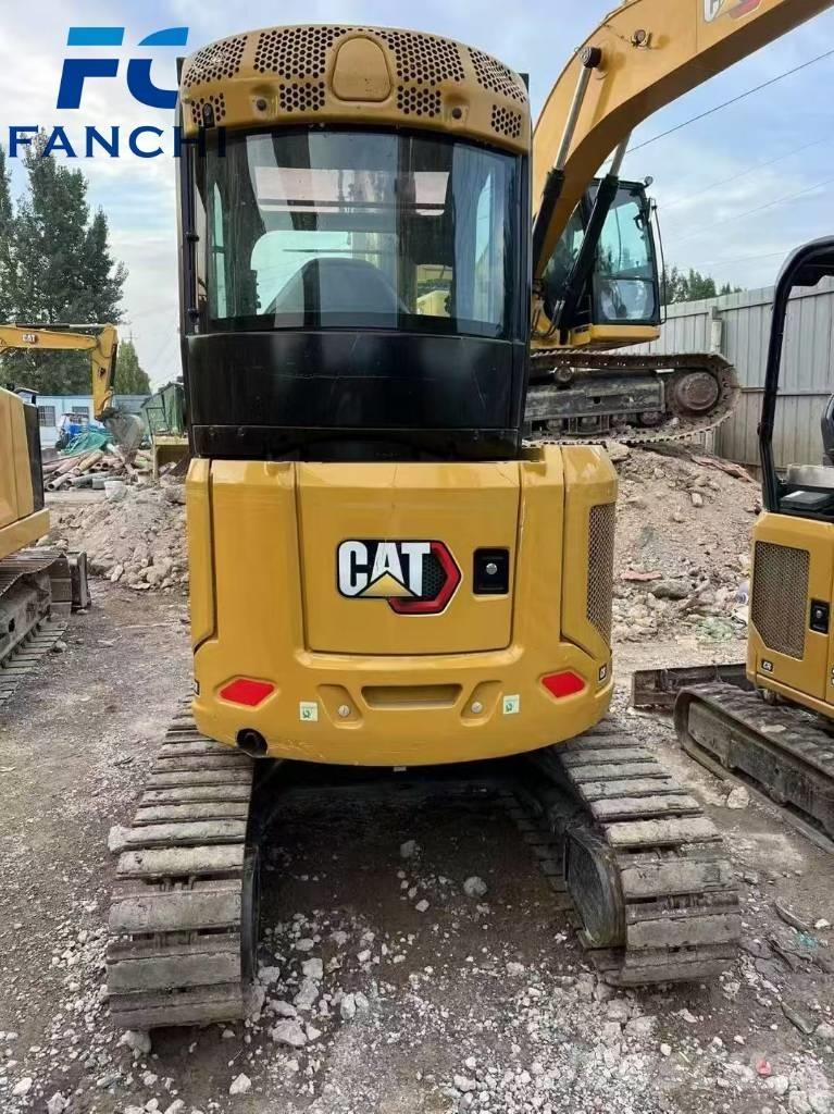 CAT 303 Pelle sur chenilles