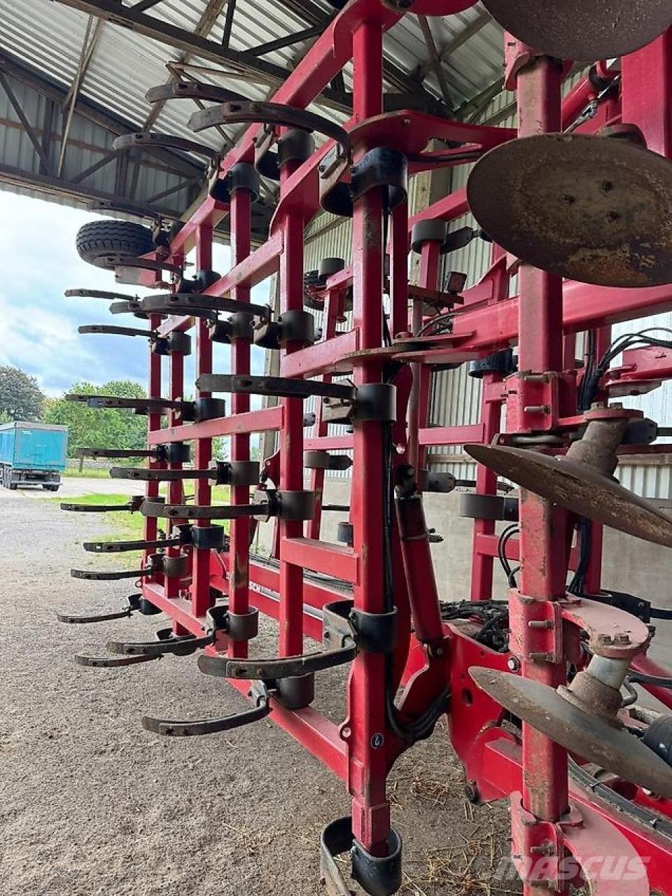 Horsch Tiger 8XL Déchaumeur, cultivateur