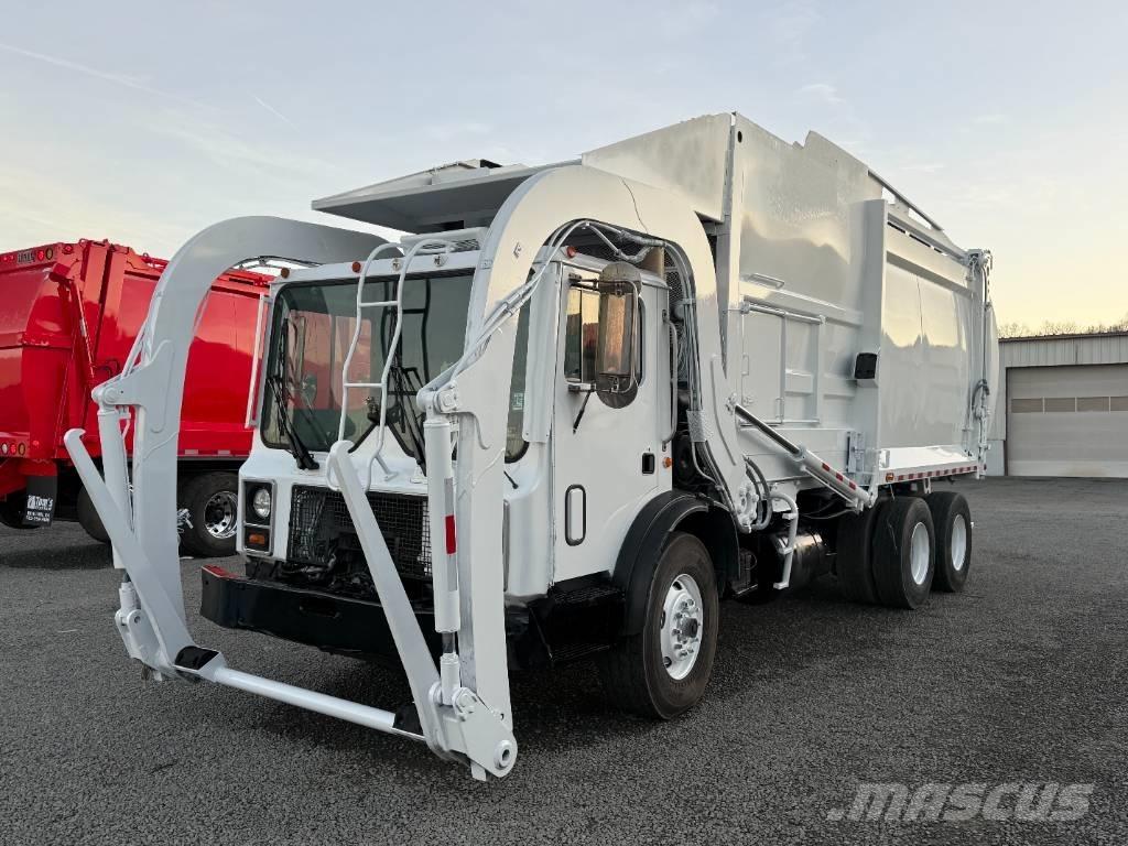 Mack MR Camion poubelle