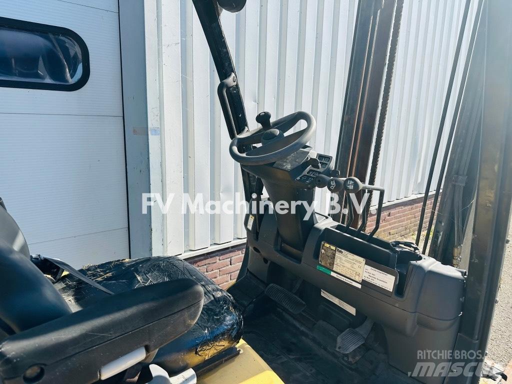Yale GDP 25 VX Chariots diesel