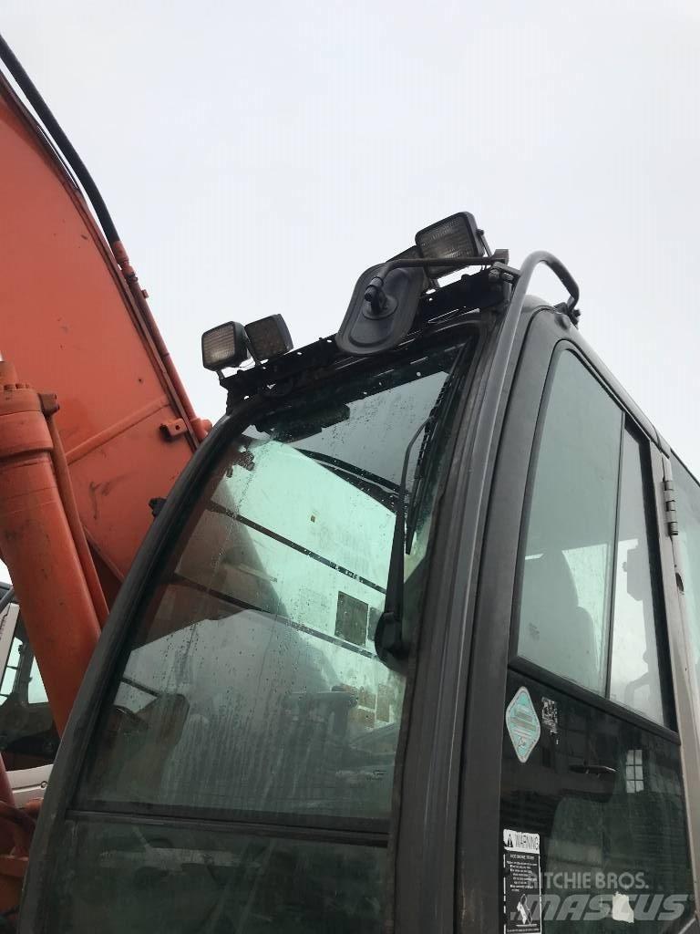 Hitachi ZX 280 Pelle sur chenilles