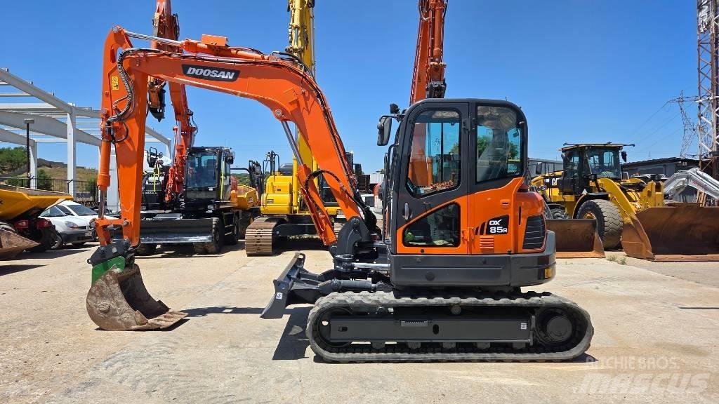 Doosan DX 85 Mini pelle 7t-12t