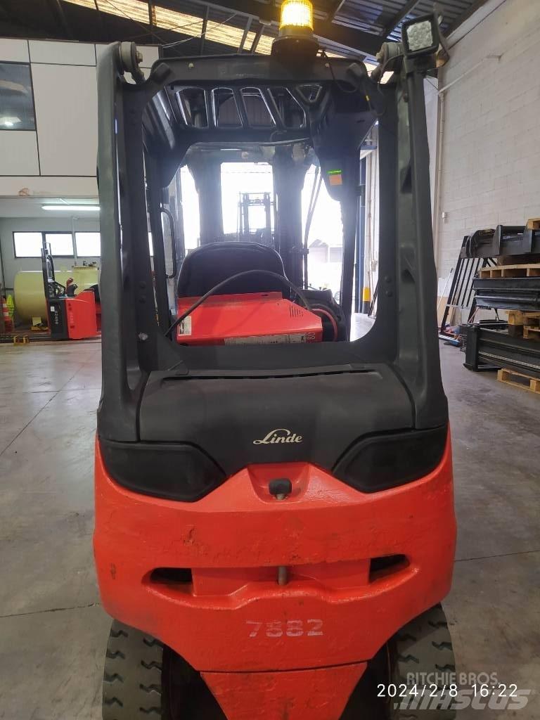 Linde E30/600 Chariots élévateurs électriques