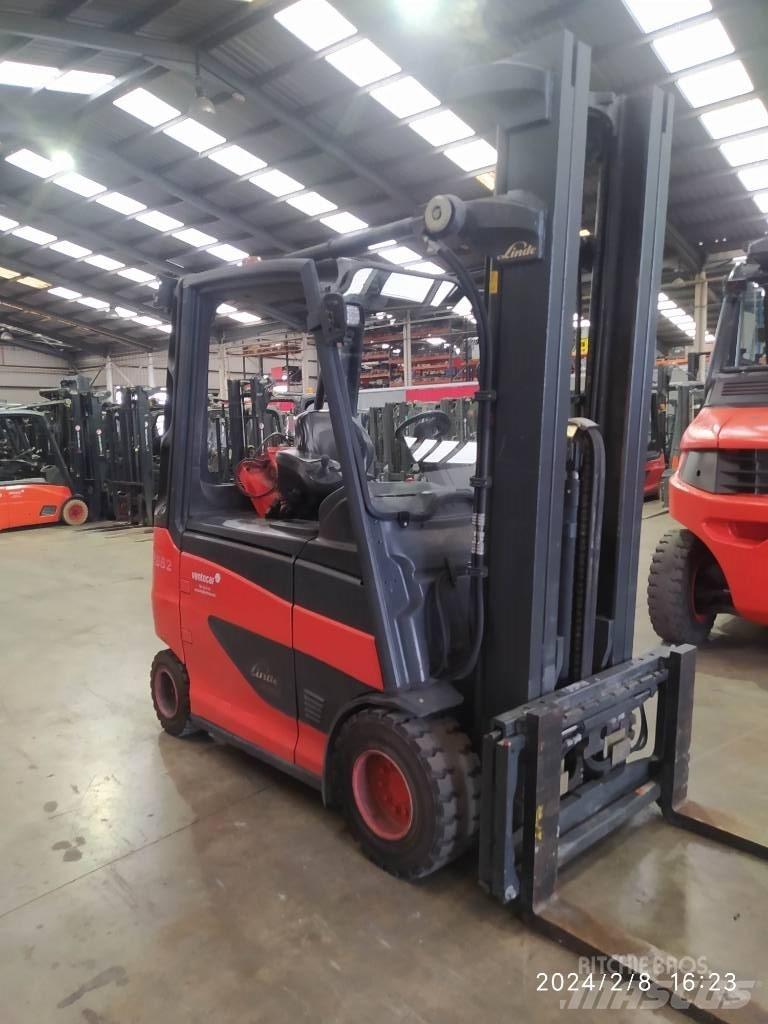 Linde E30/600 Chariots élévateurs électriques