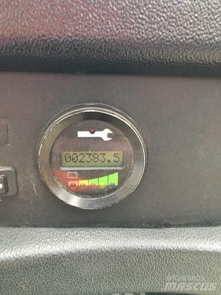 Hyster R30XMF2 Préparateur de commande haute levée