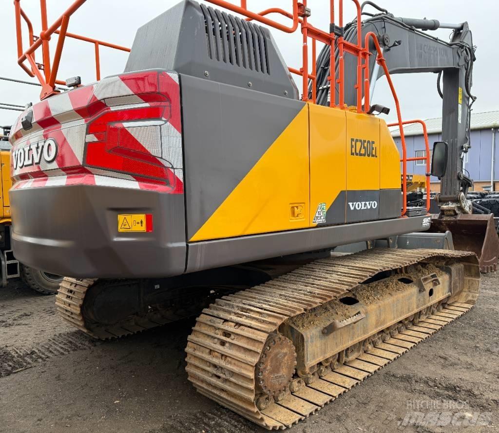 Volvo EC 250 EL Pelle sur chenilles