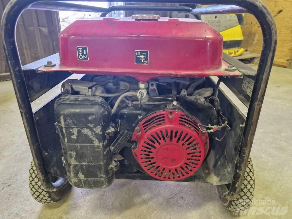 Honda ECMT7000F Générateurs essence
