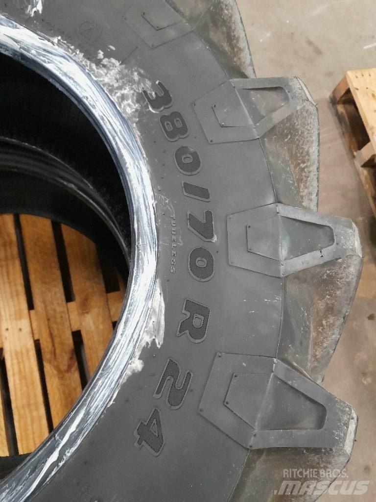 Trelleborg TM700 Pneus, roues et jantes