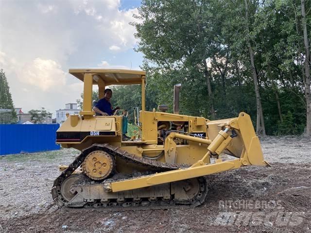 CAT D 5 H Bouteurs sur chenilles