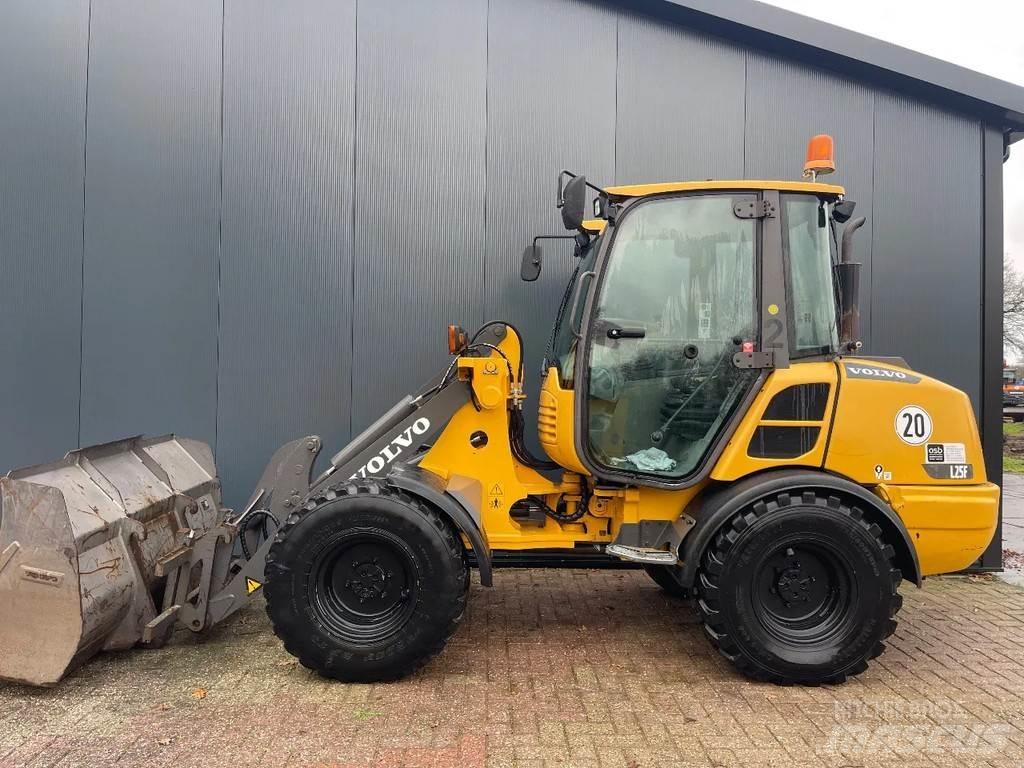 Volvo L25f Chargeuse sur pneus