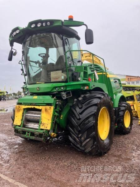 John Deere 8400 Ensileuse automotrice