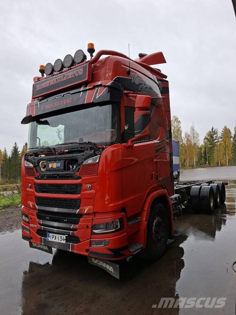 Scania R 560 Châssis cabine