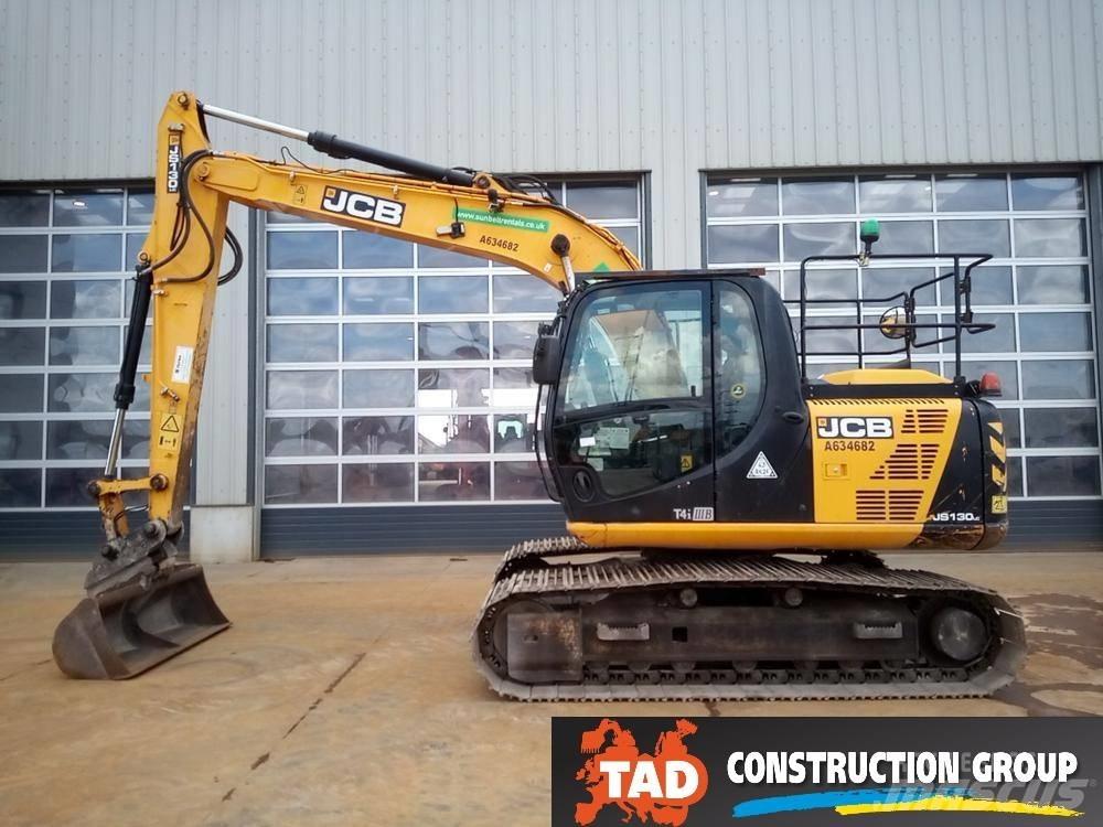 JCB JS 130 LC Pelle sur chenilles