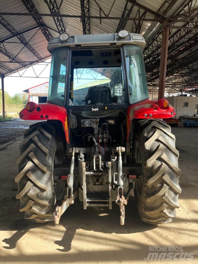 Massey Ferguson 5435 Tracteur