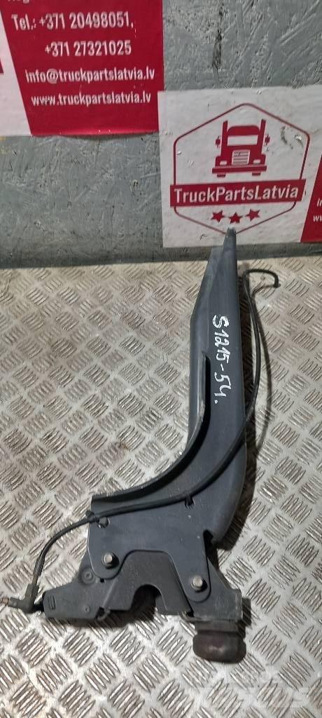 Scania R440  1491018 Cabines