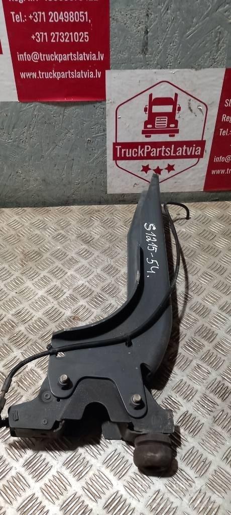 Scania R440  1491018 Cabines