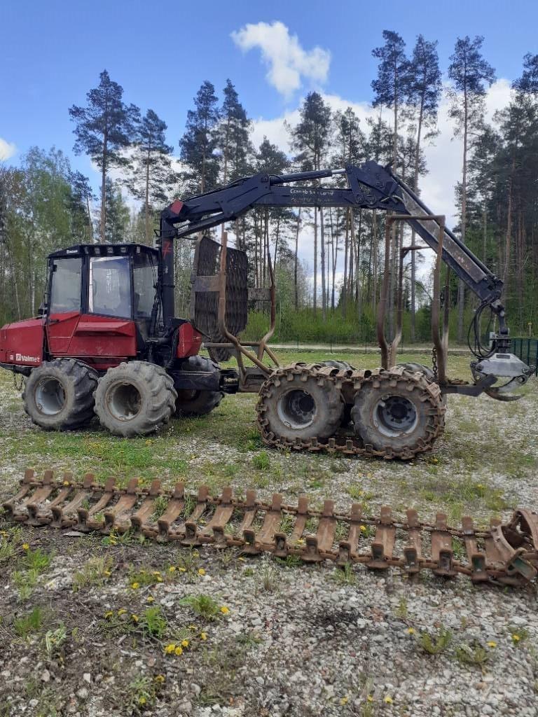 Valmet 820 Porteur