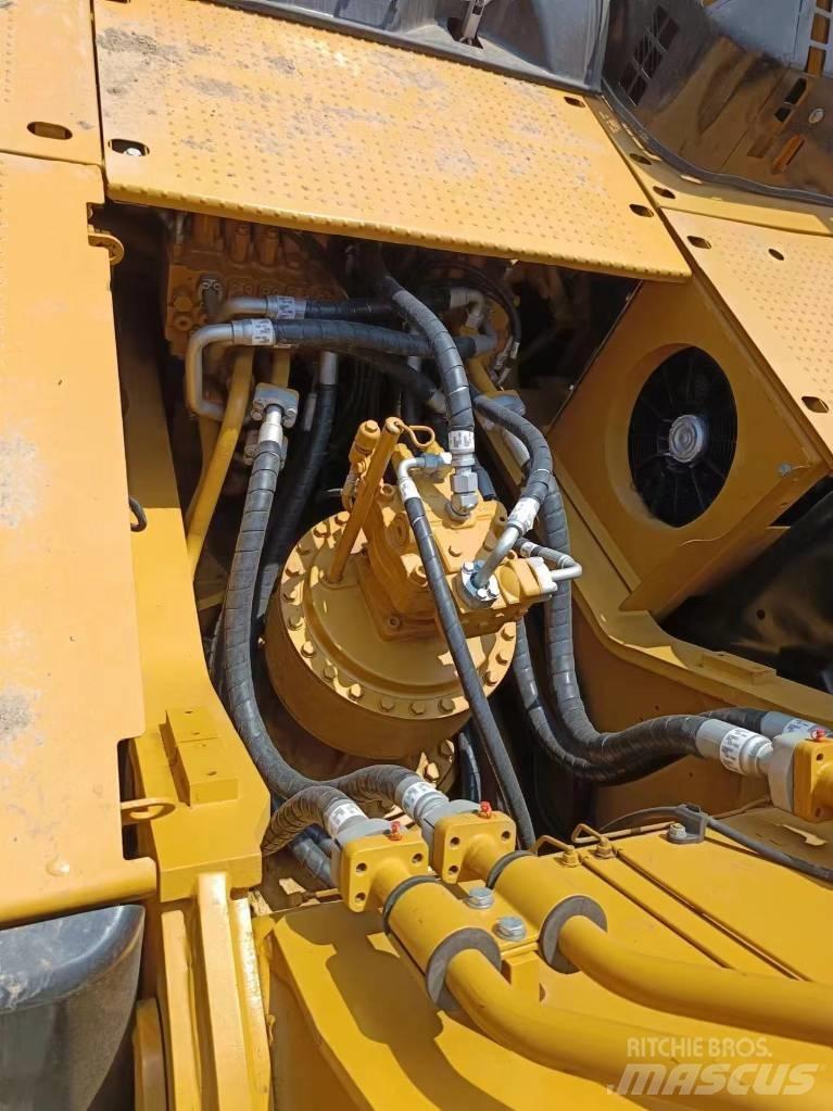 CAT 336 D2 Pelle sur chenilles