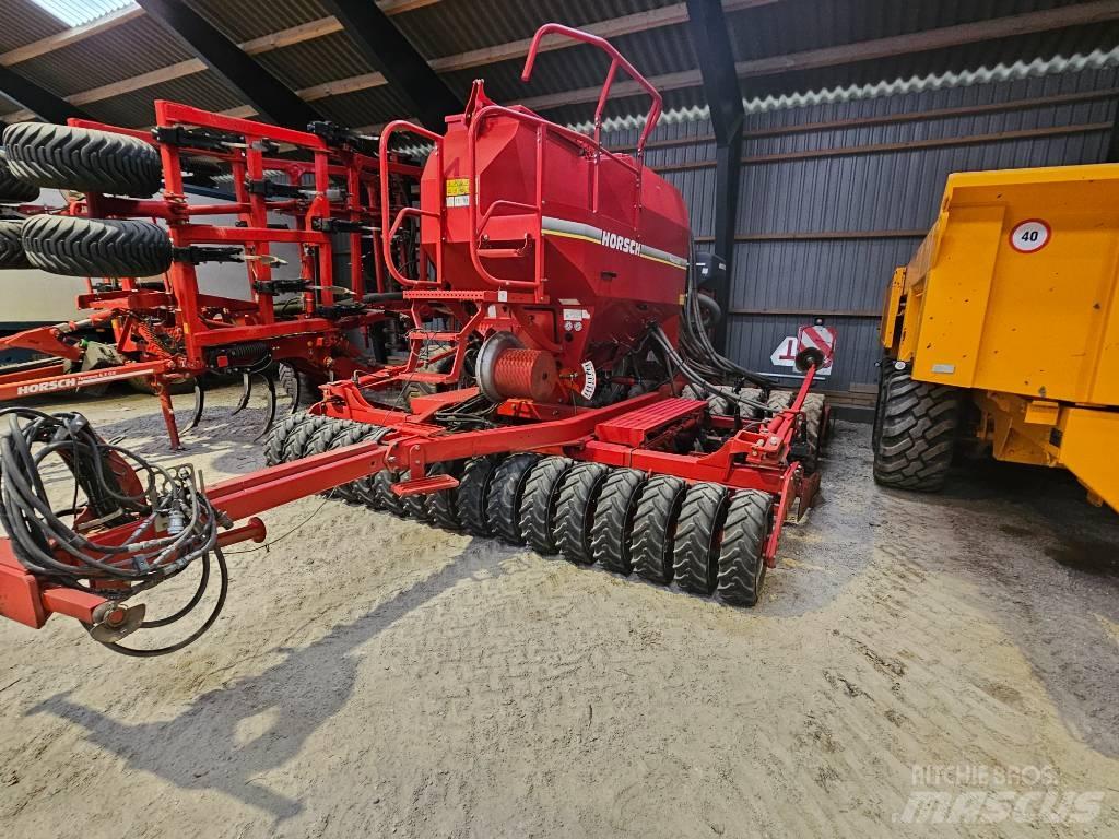 Horsch Pronto 4 DC Semoir combiné