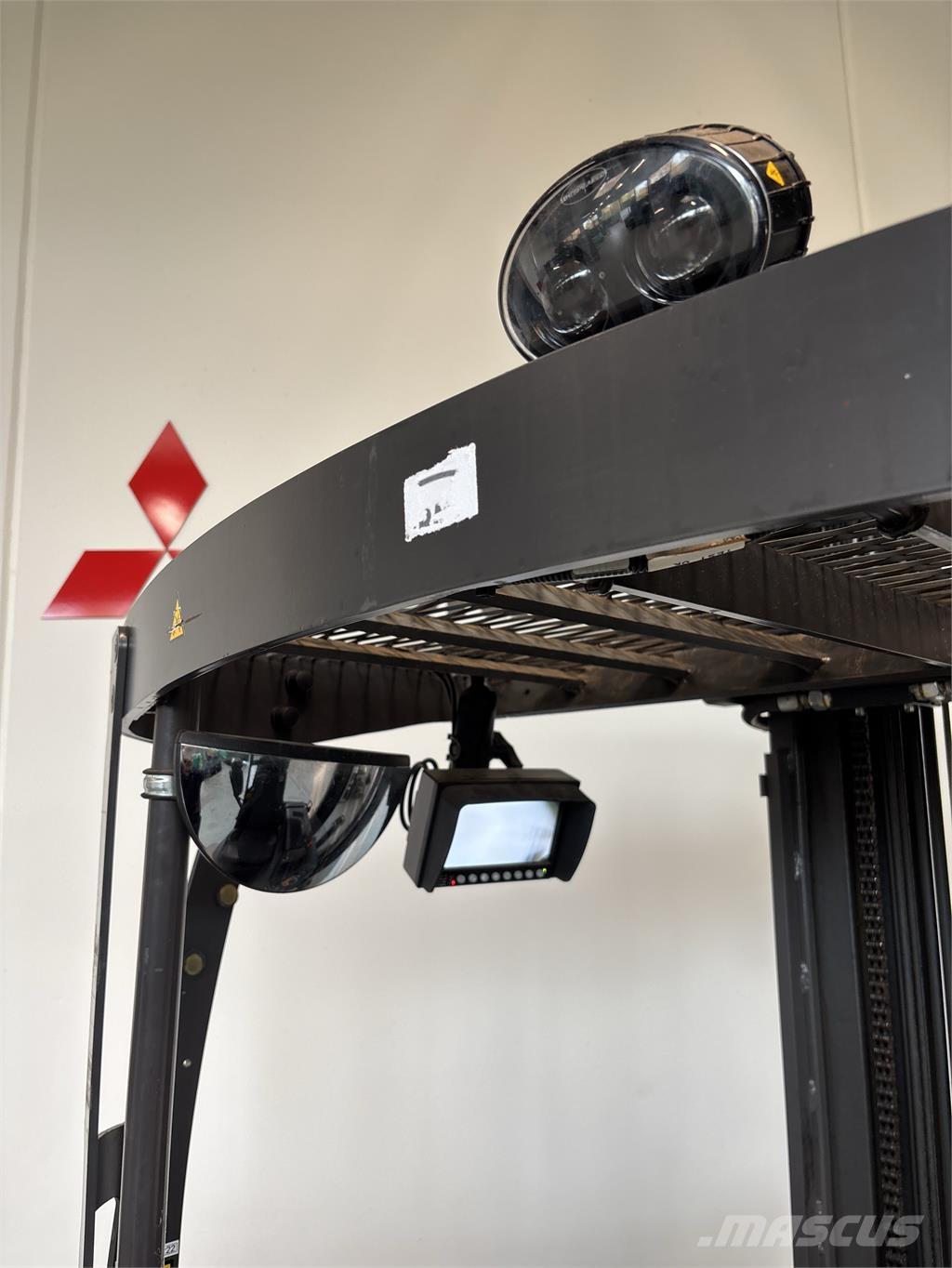 Atlet UMS160 Chariot à mât rétractable