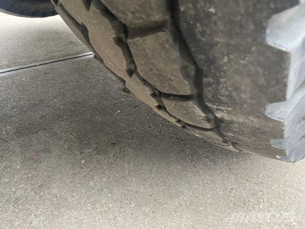 Liebherr LTM1030 Grues tout terrain