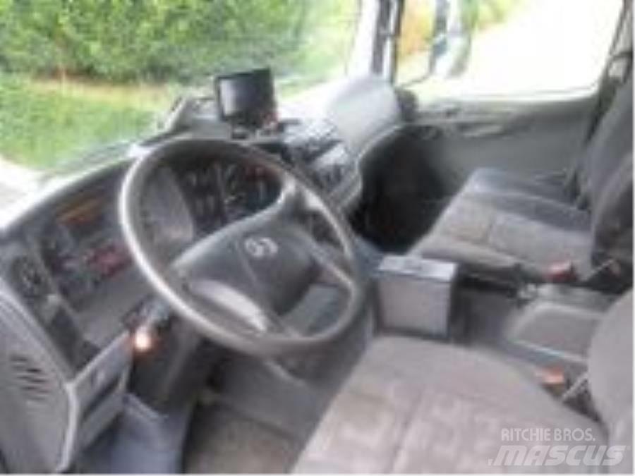 Mercedes-Benz Axor Camion poubelle