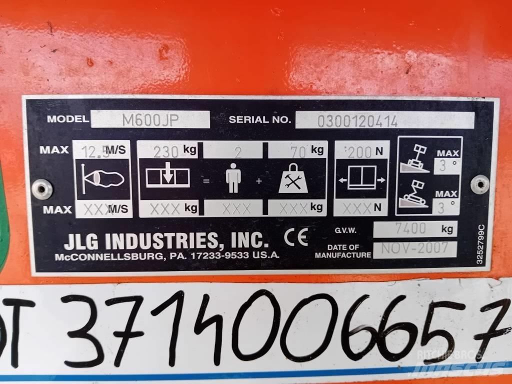 JLG M 600 JP Nacelles articulées