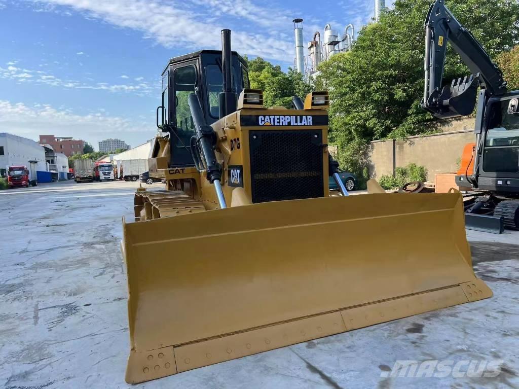 CAT D 7 G Bouteurs sur chenilles