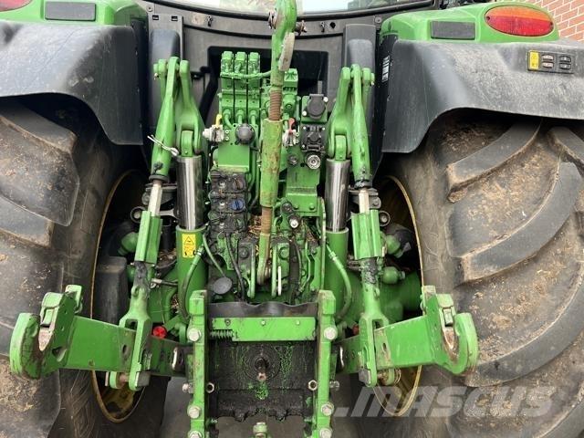 John Deere 6R 215 Tracteur