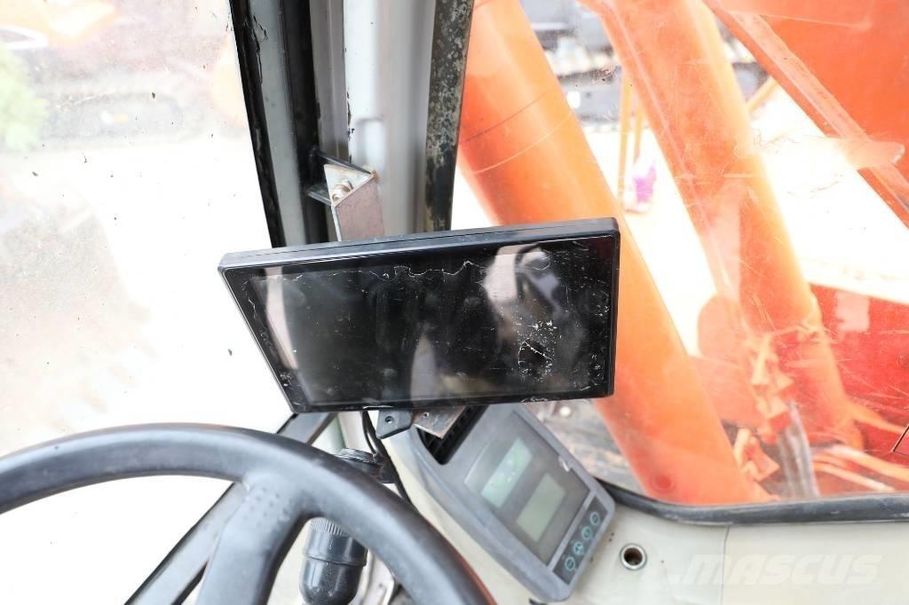 Doosan DH 150 W-7 Pelle sur pneus