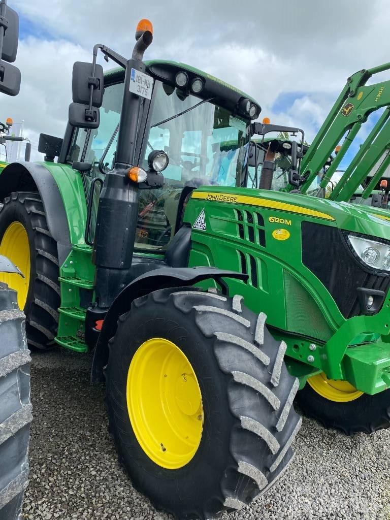 John Deere 6120 M Tracteur