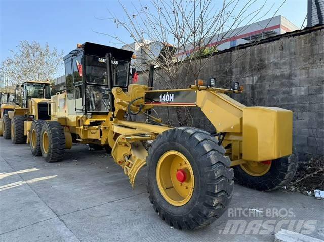 CAT 140 H Niveleuse