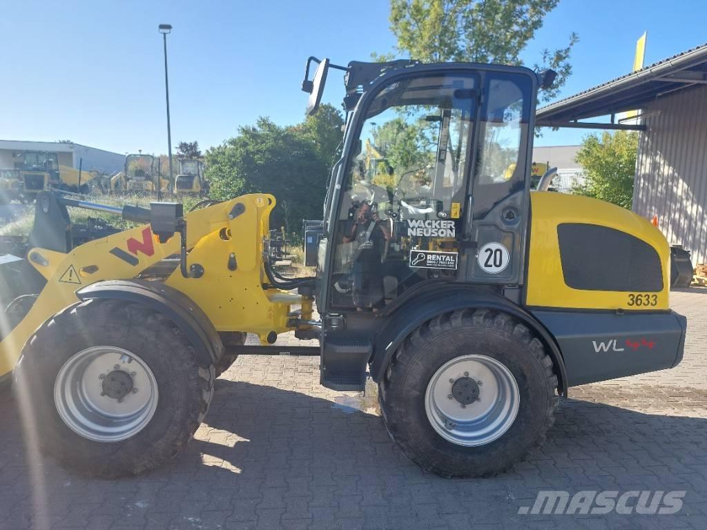 Wacker Neuson WL44 Chargeuse sur pneus