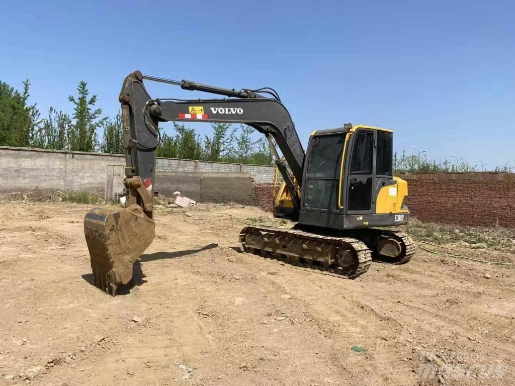 Volvo EC80D Pelle sur chenilles