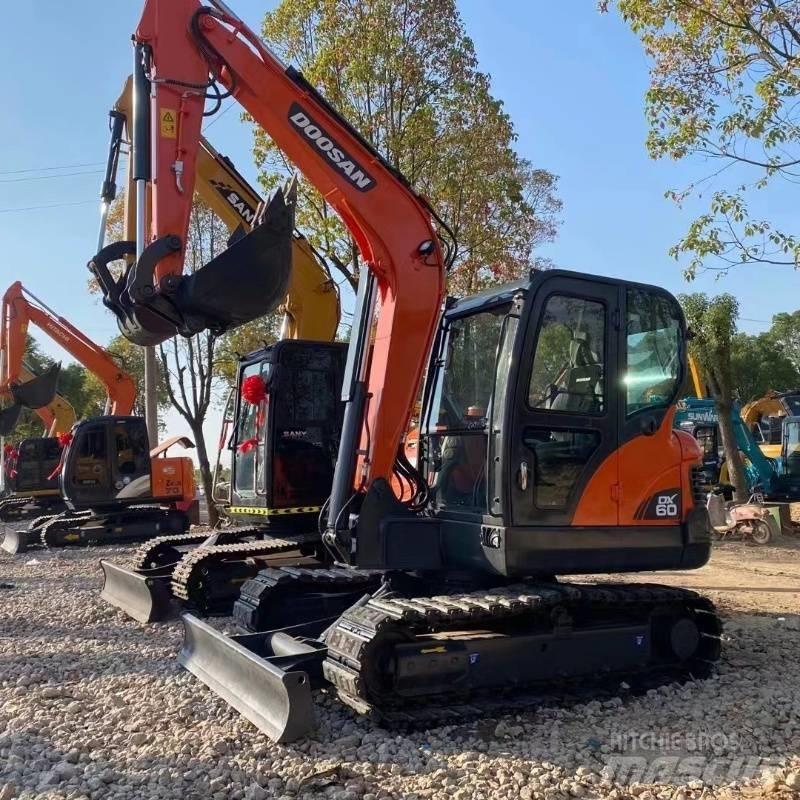 Doosan dx60 Pelle sur chenilles