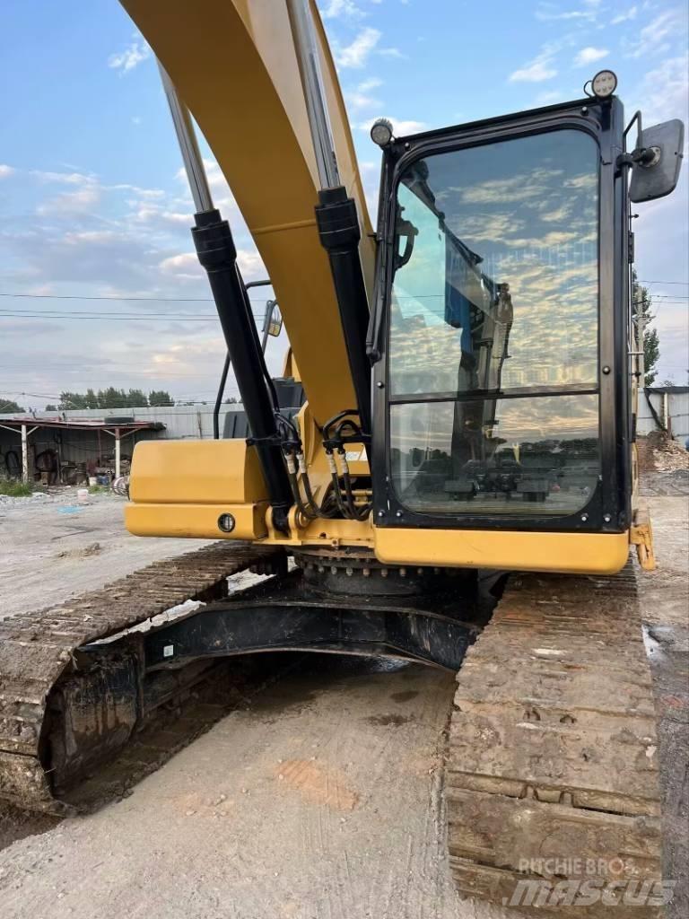 CAT 330 GC Pelle sur chenilles
