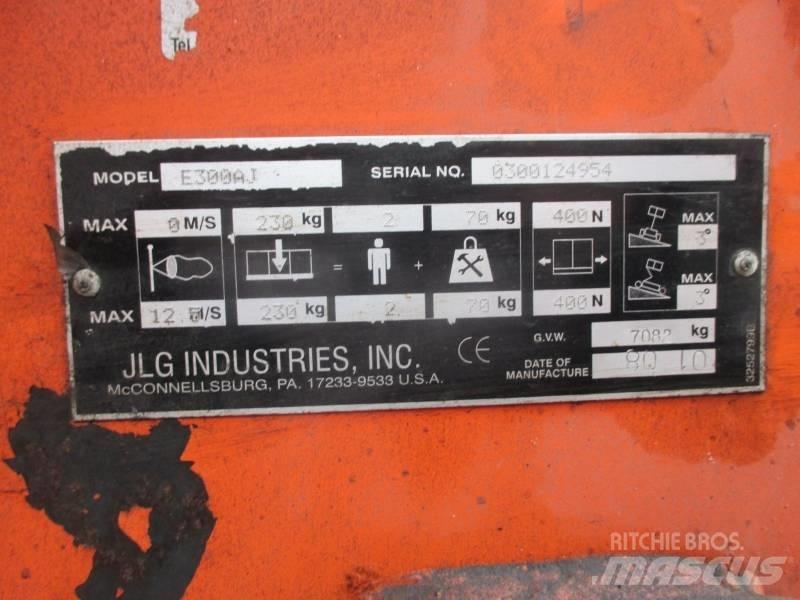 JLG E 300 AJ Nacelles articulées
