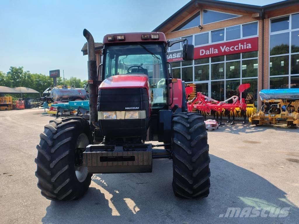 Case IH MX 135 Tracteur