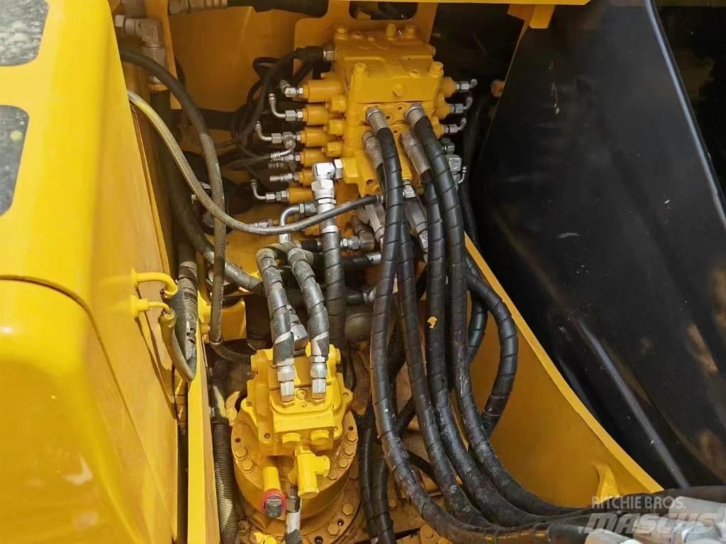 Komatsu PC 130 LC-7 Pelle sur chenilles