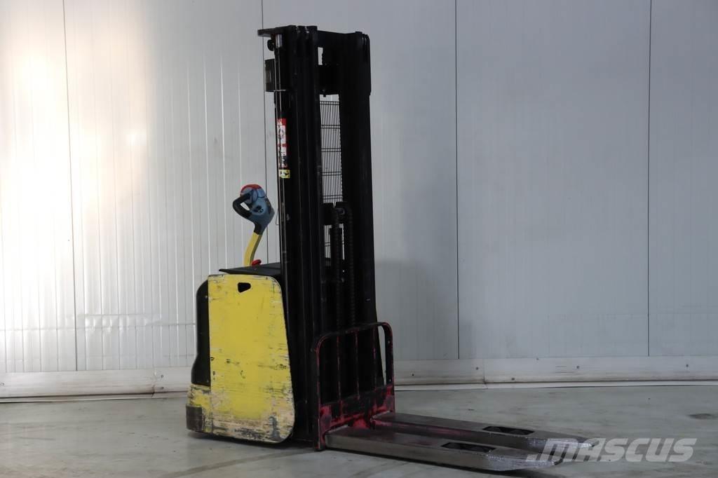 Hyster S1.4-46 Gerbeur accompagnant