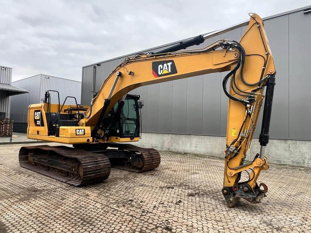 CAT 320-07 Pelle sur chenilles
