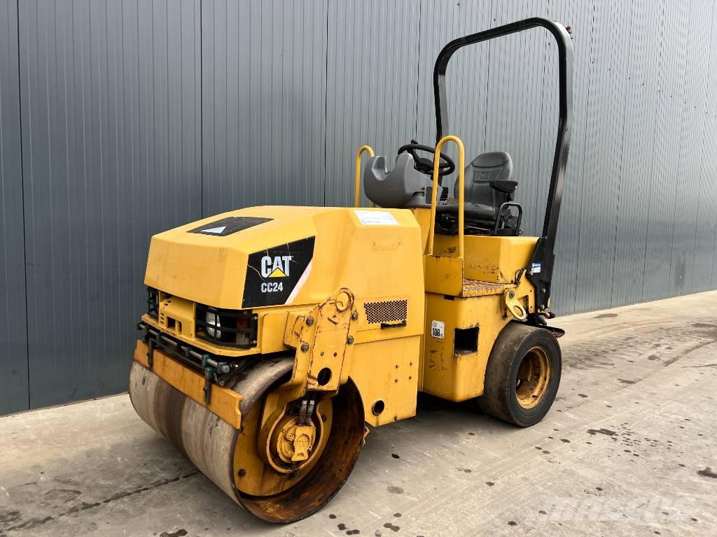 CAT CC24 Rouleaux monocylindre
