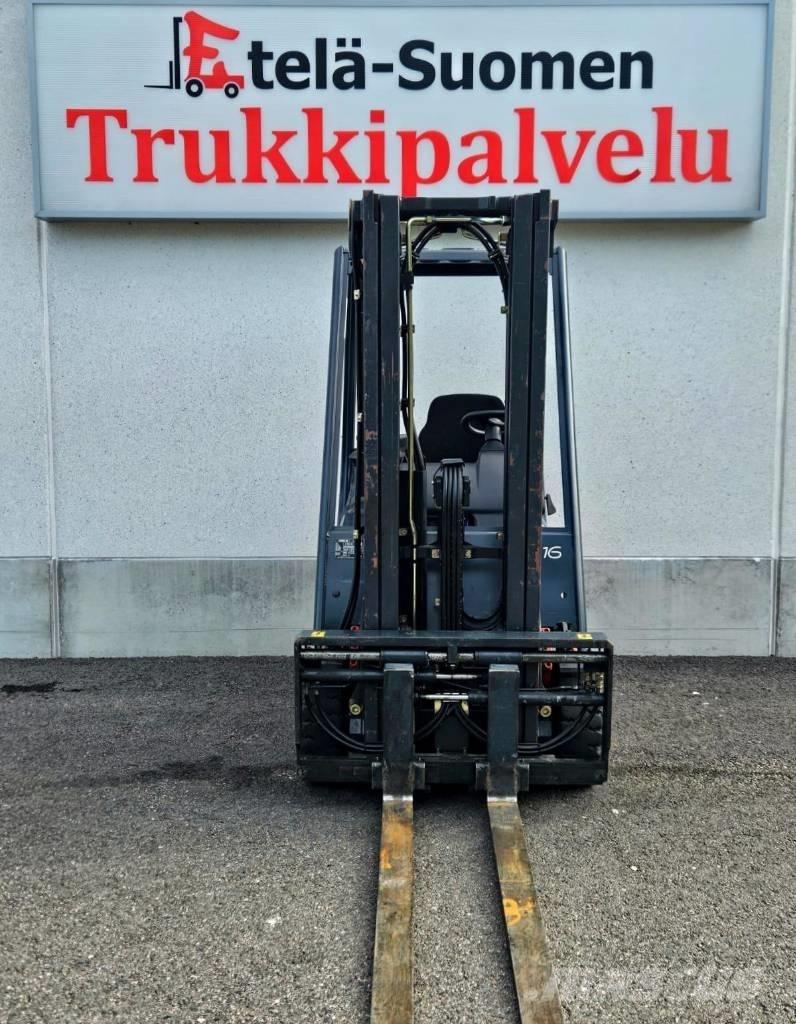 Linde E 16 C-02 Chariots élévateurs électriques