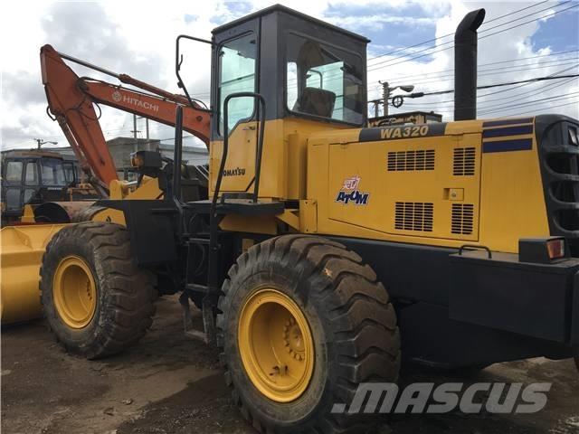 Komatsu WA 380 Chargeuse sur pneus